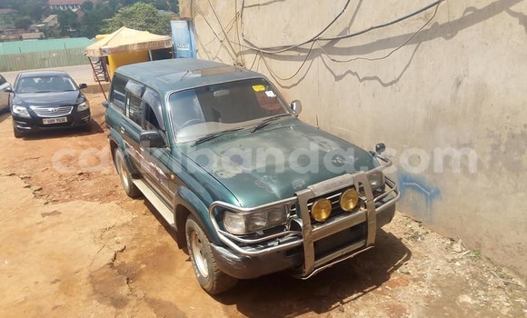 Buy Used Toyota Land Cruiser Green Car in Kampala in Uganda Buy Used Toyota Land Cruiser Green Car in Kampala in Uganda