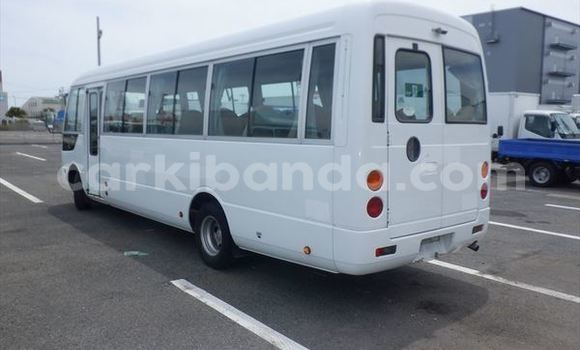 Buy Import Mitsubishi 500 White Car in Kampala in Uganda Buy Import Mitsubishi 500 White Car in Kampala in Uganda