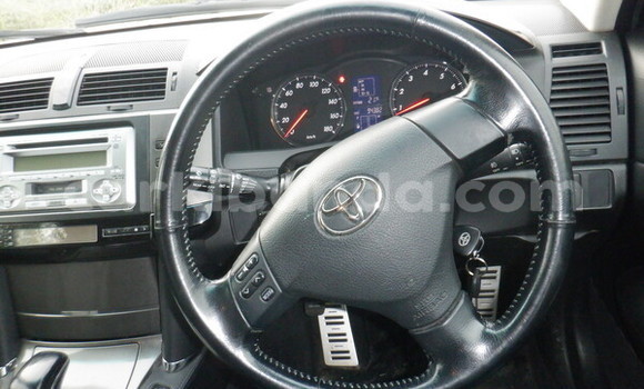 Gura Imported Toyota Mark X Silver Imodoka i Kampala mu Uganda Gura Imported Toyota Mark X Silver Imodoka i Kampala mu Uganda