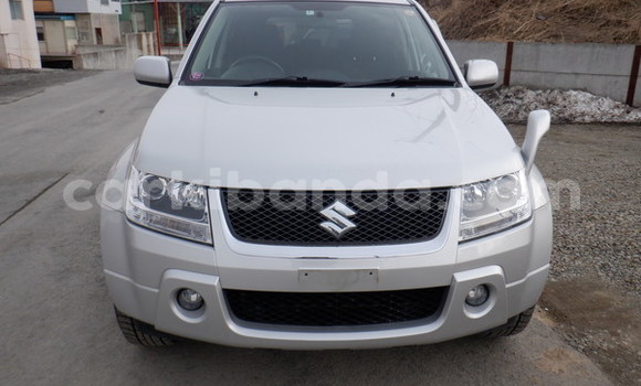 Buy Import Suzuki Escudo Silver Car in Kampala in Uganda