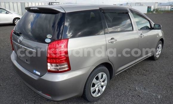 Gura Imported Toyota Wish Other Imodoka i Kampala mu Uganda Gura Imported Toyota Wish Other Imodoka i Kampala mu Uganda