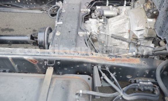 Gura Imported Mazda 1000 Red Imodoka i Kampala mu Uganda Gura Imported Mazda 1000 Red Imodoka i Kampala mu Uganda