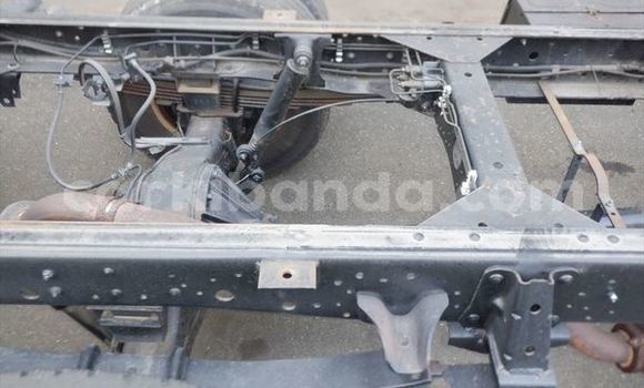 Gura Imported Mazda 1000 Red Imodoka i Kampala mu Uganda Gura Imported Mazda 1000 Red Imodoka i Kampala mu Uganda