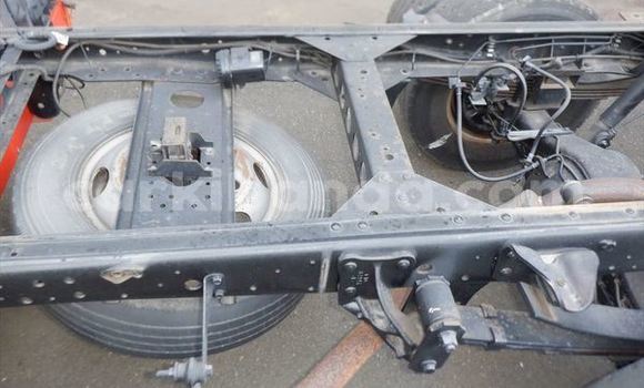 Gura Imported Mazda 1000 Red Imodoka i Kampala mu Uganda Gura Imported Mazda 1000 Red Imodoka i Kampala mu Uganda