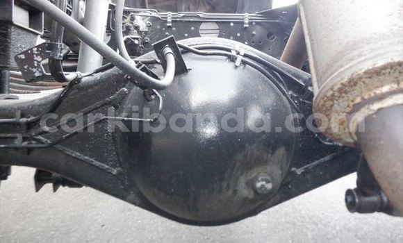 Gura Imported Mazda 1000 Red Imodoka i Kampala mu Uganda Gura Imported Mazda 1000 Red Imodoka i Kampala mu Uganda