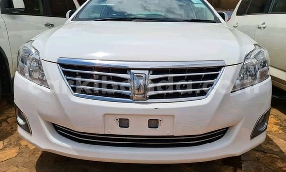 Nunua Ilio tumika Toyota Premio Nyeupe Gari ndani ya Kampala nchini Uganda Nunua Ilio tumika Toyota Premio Nyeupe Gari ndani ya Kampala nchini Uganda