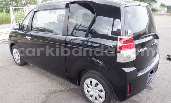 Gura Imported Toyota Spade Black Imodoka i Kampala mu Uganda Gura Imported Toyota Spade Black Imodoka i Kampala mu Uganda