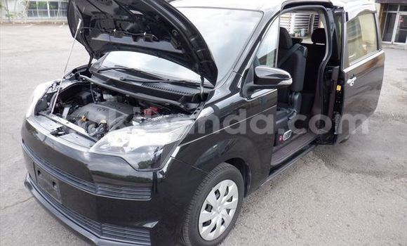 Gura Imported Toyota Spade Black Imodoka i Kampala mu Uganda Gura Imported Toyota Spade Black Imodoka i Kampala mu Uganda