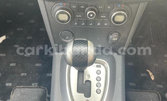 Nunua Ilio tumika Nissan Dualis Brown Gari ndani ya Kampala nchini Uganda Nunua Ilio tumika Nissan Dualis Brown Gari ndani ya Kampala nchini Uganda