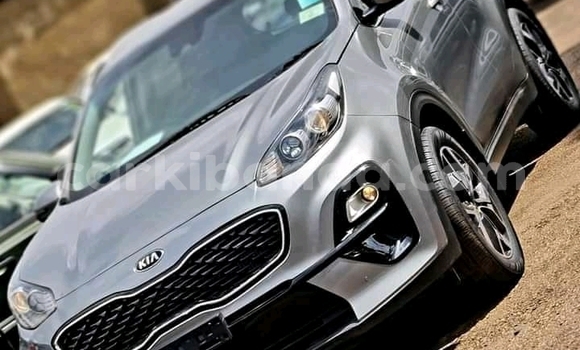 Buy Used Kia Sorento Silver Car in Kampala in Uganda Buy Used Kia Sorento Silver Car in Kampala in Uganda