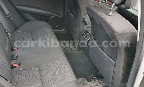 Acheter Import Voiture Mercedes-Benz C-Classe Gris à Kampala, Ouganda Acheter Import Voiture Mercedes-Benz C-Classe Gris à Kampala, Ouganda