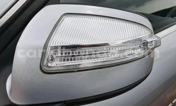 Acheter Import Voiture Mercedes-Benz C-Classe Gris à Kampala, Ouganda Acheter Import Voiture Mercedes-Benz C-Classe Gris à Kampala, Ouganda