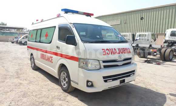 Buy Used Toyota Hiace White Car in Kampala in Uganda Buy Used Toyota Hiace White Car in Kampala in Uganda