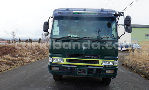 Gura Imported Mitsubishi L400 Green Ikamyo i Kampala mu Uganda Gura Imported Mitsubishi L400 Green Ikamyo i Kampala mu Uganda