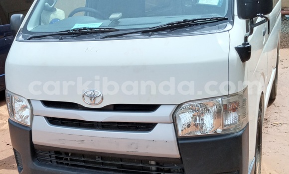 Buy Import Toyota Hiace White Car in Kampala in Uganda