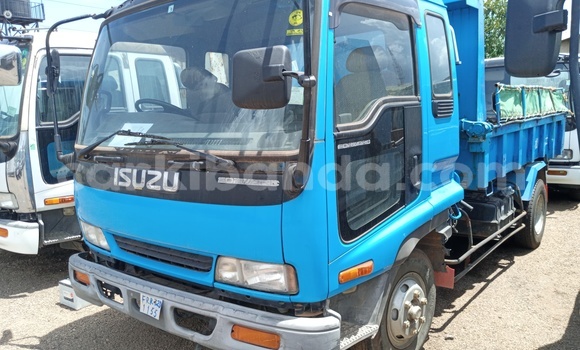Acheter Import Utilitaire Isuzu FTR 850 Bleu à Kampala, Ouganda Acheter Import Utilitaire Isuzu FTR 850 Bleu à Kampala, Ouganda