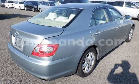 Gura Imported Toyota Mark X Silver Imodoka i Kampala mu Uganda Gura Imported Toyota Mark X Silver Imodoka i Kampala mu Uganda