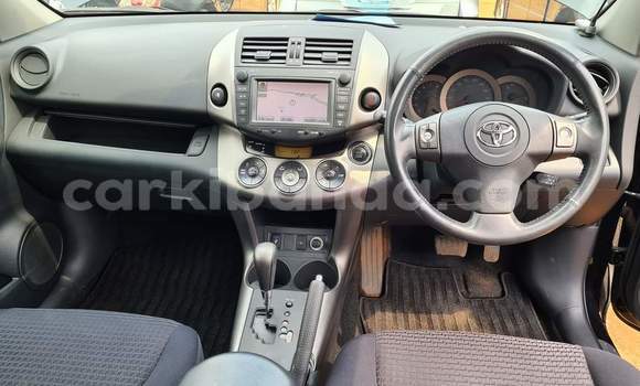 Buy Used Toyota Vanguard Black Car in Kampala in Uganda Buy Used Toyota Vanguard Black Car in Kampala in Uganda