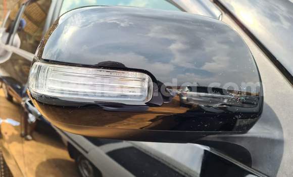 Buy Used Toyota Vanguard Black Car in Kampala in Uganda Buy Used Toyota Vanguard Black Car in Kampala in Uganda