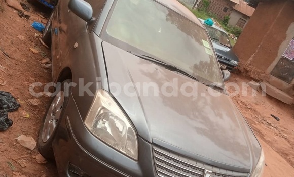 Gura Yakoze Toyota Premio Other Imodoka i Kampala mu Uganda Gura Yakoze Toyota Premio Other Imodoka i Kampala mu Uganda