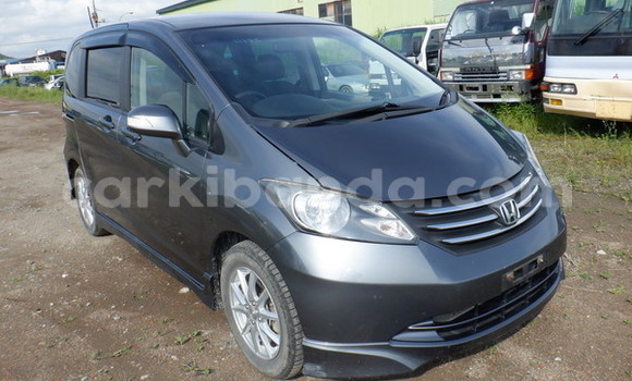 Buy New Honda Freed Silver Car in Kampala in Uganda Buy New Honda Freed Silver Car in Kampala in Uganda
