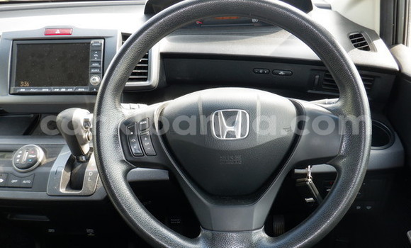 Buy New Honda Freed Silver Car in Kampala in Uganda Buy New Honda Freed Silver Car in Kampala in Uganda