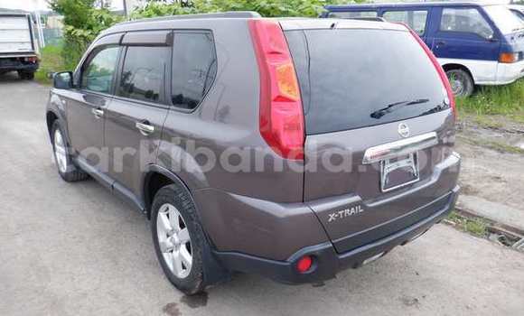 Buy New Nissan X–Trail Brown Car in Kampala in Uganda Buy New Nissan X–Trail Brown Car in Kampala in Uganda