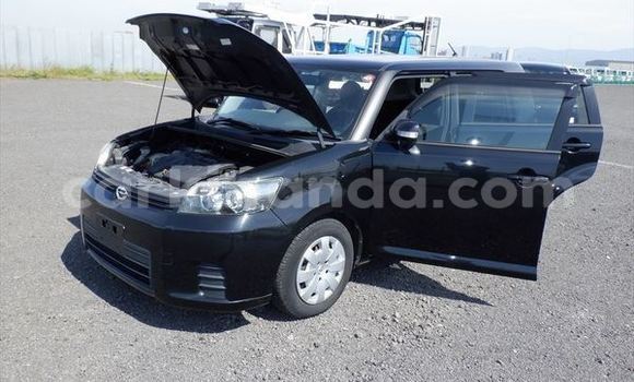 Gura Nshya Toyota Corolla Rumion Black Imodoka i Kampala mu Uganda Gura Nshya Toyota Corolla Rumion Black Imodoka i Kampala mu Uganda