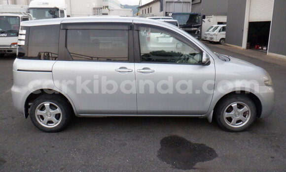 Buy New Toyota Sienta Silver Car in Kampala in Uganda Buy New Toyota Sienta Silver Car in Kampala in Uganda