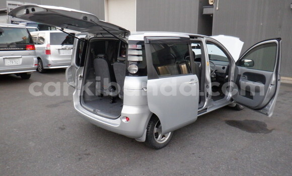 Buy New Toyota Sienta Silver Car in Kampala in Uganda Buy New Toyota Sienta Silver Car in Kampala in Uganda