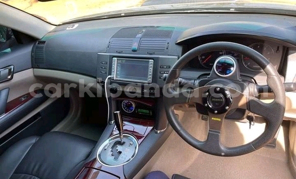 Nunua Ilio tumika Toyota Mark X Nyingine Gari ndani ya Kampala nchini Uganda Nunua Ilio tumika Toyota Mark X Nyingine Gari ndani ya Kampala nchini Uganda