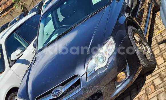 Nunua Ilio tumika Subaru Legacy Fedha Gari ndani ya Kampala nchini Uganda Nunua Ilio tumika Subaru Legacy Fedha Gari ndani ya Kampala nchini Uganda