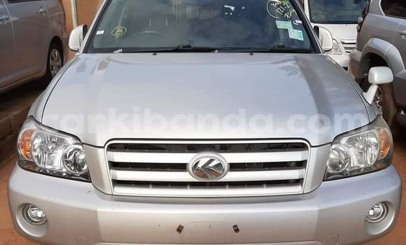 Buy Used Toyota Kluger Silver Car in Kampala in Uganda