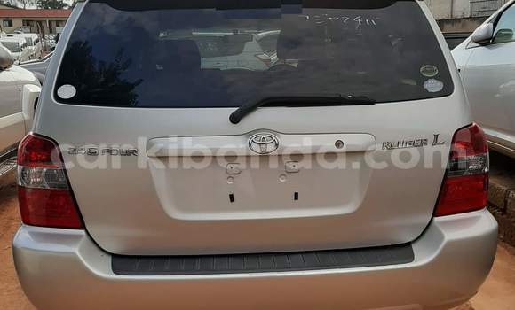 Buy Used Toyota Kluger Silver Car in Kampala in Uganda Buy Used Toyota Kluger Silver Car in Kampala in Uganda