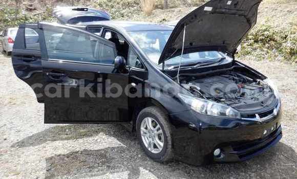Nunua Mpya Toyota Wish Nyeusi Gari ndani ya Kampala nchini Uganda Nunua Mpya Toyota Wish Nyeusi Gari ndani ya Kampala nchini Uganda