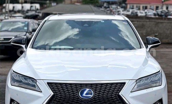 Buy Used Lexus LX 450 White Car in Kampala in Uganda