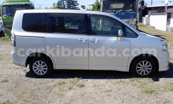 Buy New Toyota Voxy Silver Car in Kampala in Uganda Buy New Toyota Voxy Silver Car in Kampala in Uganda