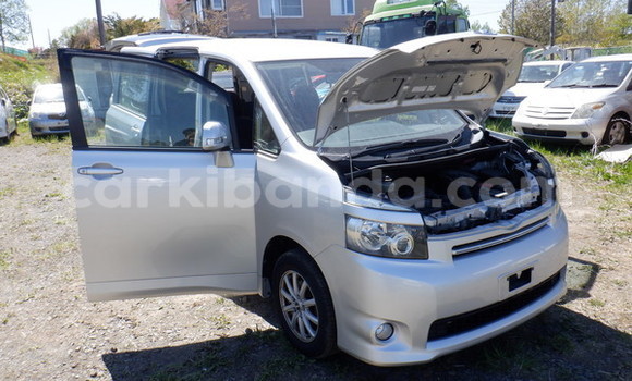 Buy New Toyota Voxy Silver Car in Kampala in Uganda Buy New Toyota Voxy Silver Car in Kampala in Uganda