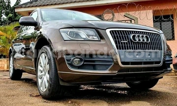 Nunua Ilio tumika Audi Q5 Brown Gari ndani ya Kampala nchini Uganda Nunua Ilio tumika Audi Q5 Brown Gari ndani ya Kampala nchini Uganda