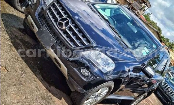 Gura Yakoze Mercedes‒Benz ML–Class Black Imodoka i Kampala mu Uganda Gura Yakoze Mercedes‒Benz ML–Class Black Imodoka i Kampala mu Uganda