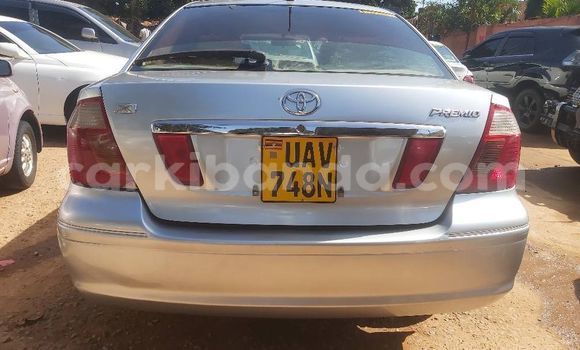 Acheter Occasion Voiture Toyota Premio Gris à Kampala, Ouganda Acheter Occasion Voiture Toyota Premio Gris à Kampala, Ouganda