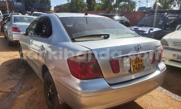 Acheter Occasion Voiture Toyota Premio Gris à Kampala, Ouganda Acheter Occasion Voiture Toyota Premio Gris à Kampala, Ouganda