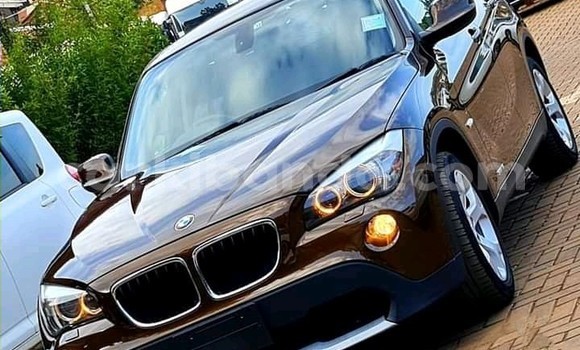 Acheter Occasion Voiture BMW X1 Noir à Kampala, Ouganda Acheter Occasion Voiture BMW X1 Noir à Kampala, Ouganda