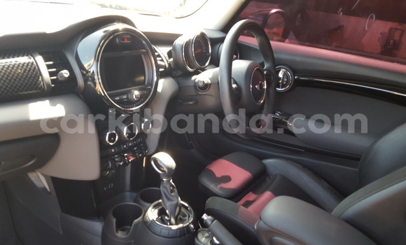 Acheter Import Voiture Mini Cooper S clubman Autre à Kampala, Ouganda Acheter Import Voiture Mini Cooper S clubman Autre à Kampala, Ouganda