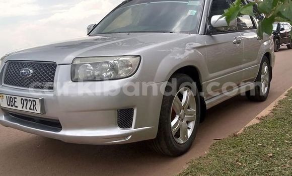 Gura Yakoze Subaru Forester Silver Imodoka i Kampala mu Uganda Gura Yakoze Subaru Forester Silver Imodoka i Kampala mu Uganda