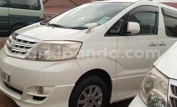 Gura Yakoze Toyota Alphard White Imodoka i Kampala mu Uganda Gura Yakoze Toyota Alphard White Imodoka i Kampala mu Uganda