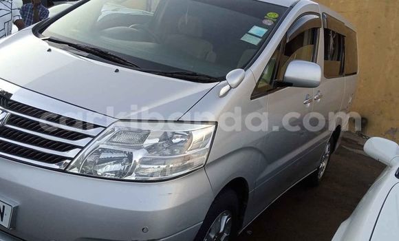 Gura Yakoze Toyota Alphard Silver Imodoka i Kampala mu Uganda Gura Yakoze Toyota Alphard Silver Imodoka i Kampala mu Uganda