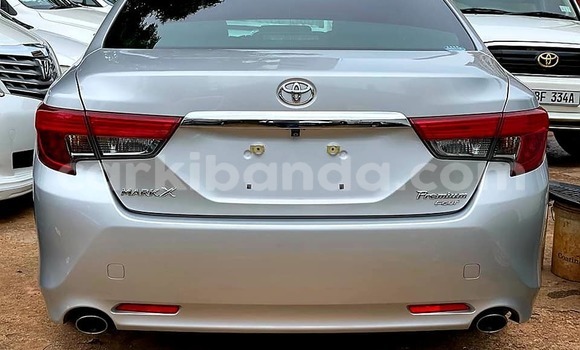 Acheter Occasion Voiture Toyota Mark X Gris à Kampala, Ouganda Acheter Occasion Voiture Toyota Mark X Gris à Kampala, Ouganda