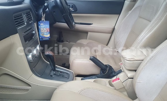 Acheter Occasion Voiture Subaru Forester Vert à Kampala, Ouganda Acheter Occasion Voiture Subaru Forester Vert à Kampala, Ouganda