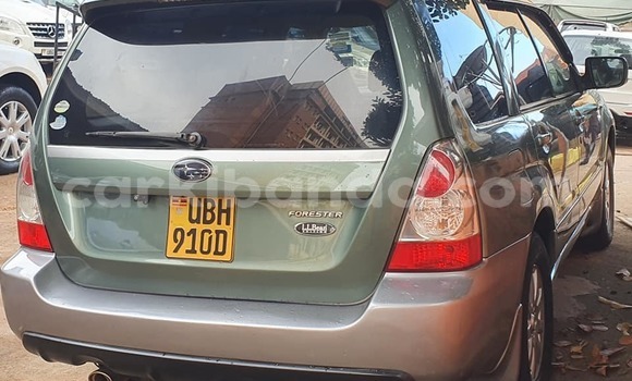 Acheter Occasion Voiture Subaru Forester Vert à Kampala, Ouganda Acheter Occasion Voiture Subaru Forester Vert à Kampala, Ouganda